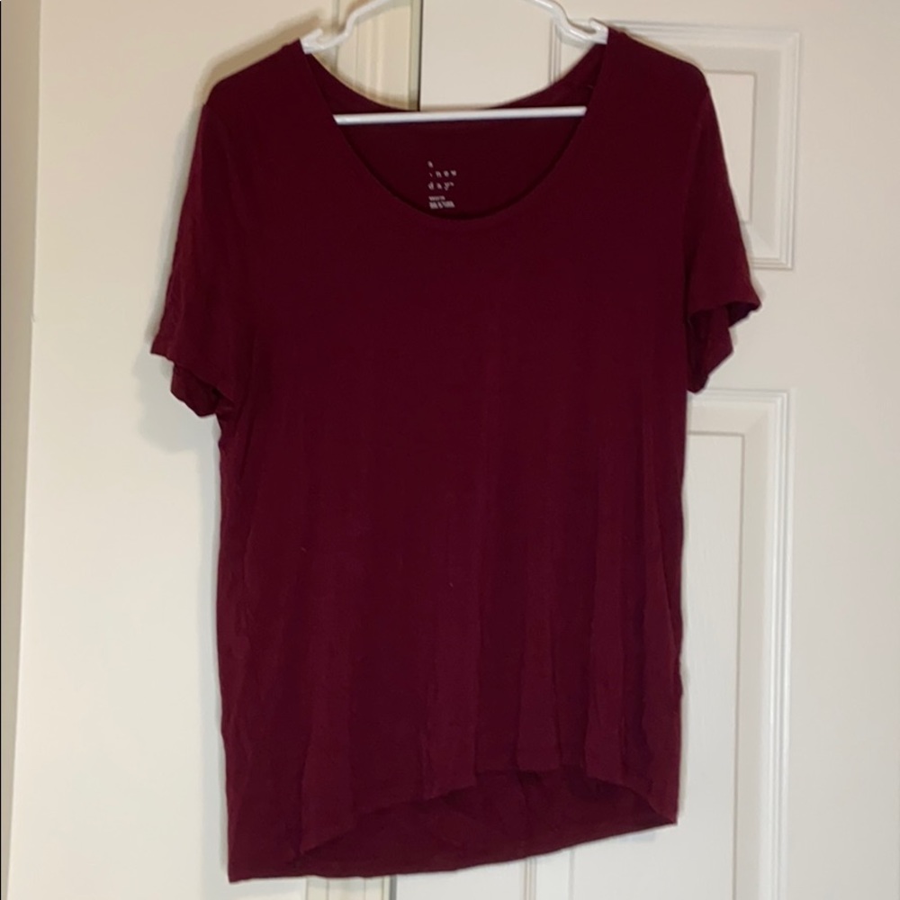 Maroon women’s top
